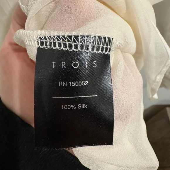 TROIS WHITE BLOUSE - Picture 4 of 6